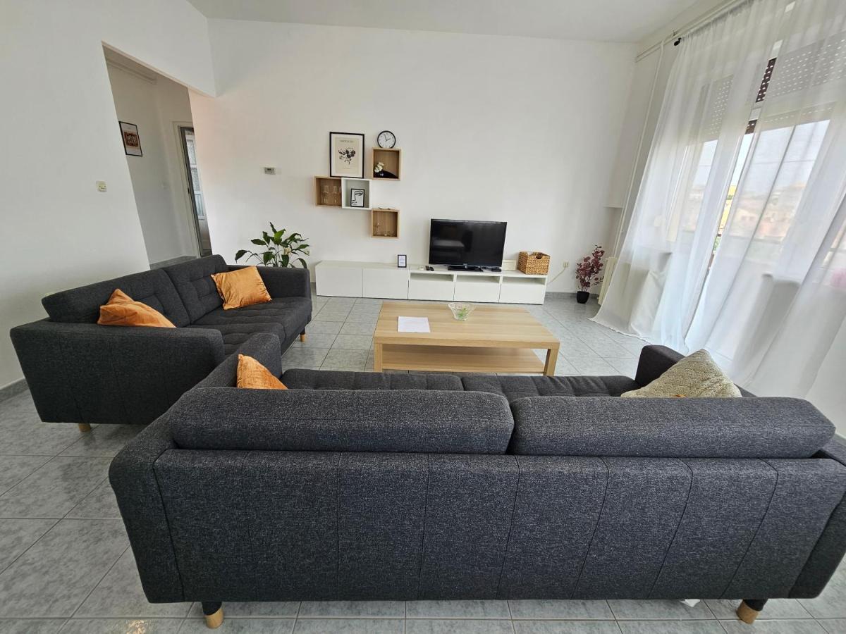 Apartamento Giardini Panorama - Penthouse In The Heart Of Pula Exterior foto